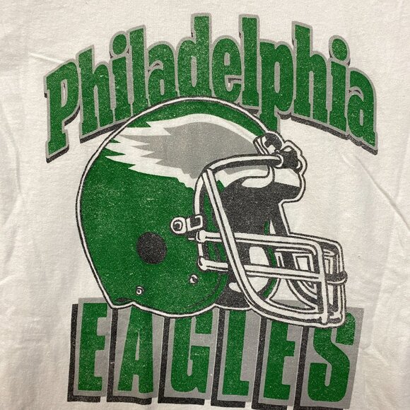 NFL Junk Food Philadelphia Eagles Tshirt SIZE Small - Picture 2 of 4